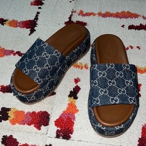 Authentic Gucci denim platform sandals 36